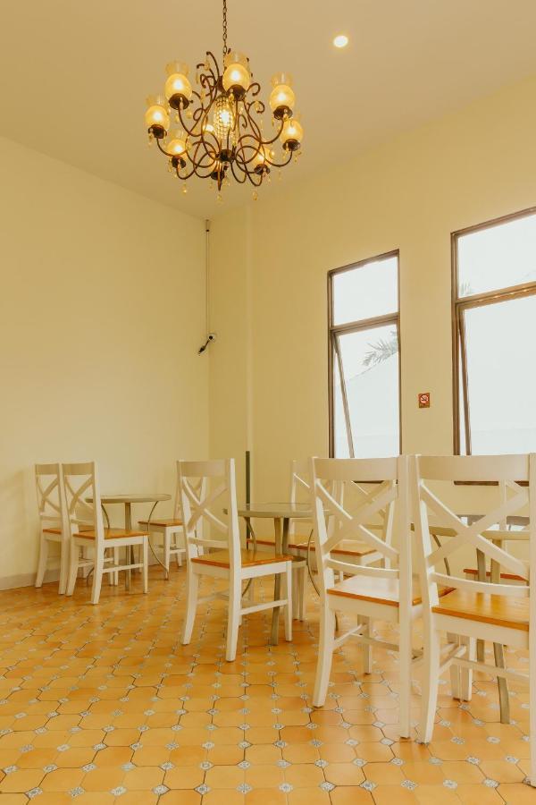 ג'קרטה Urbanest Inn House Slipi מראה חיצוני תמונה