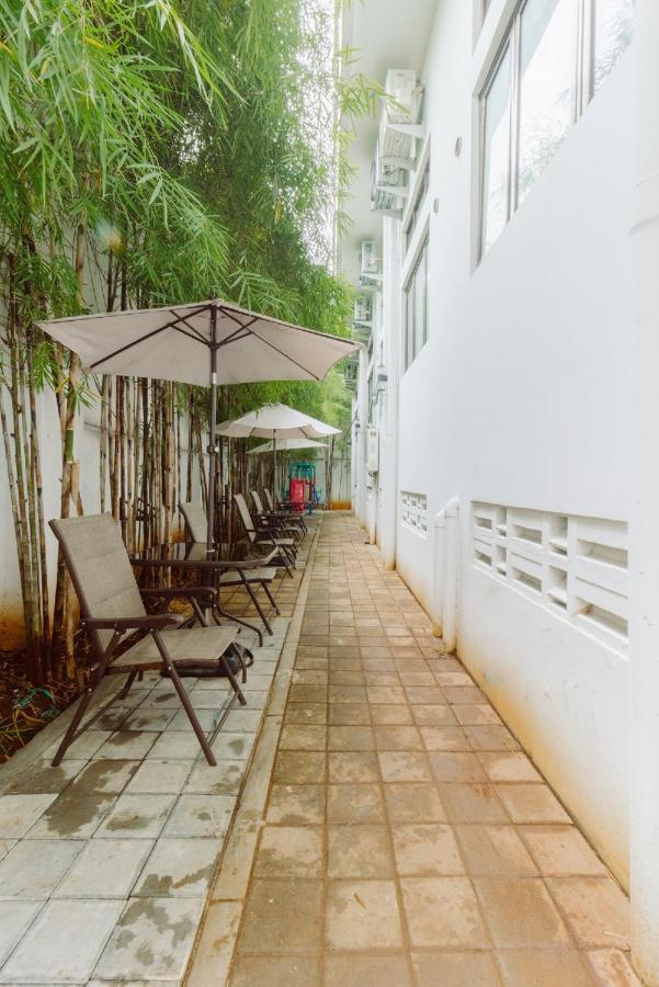 ג'קרטה Urbanest Inn House Slipi מראה חיצוני תמונה